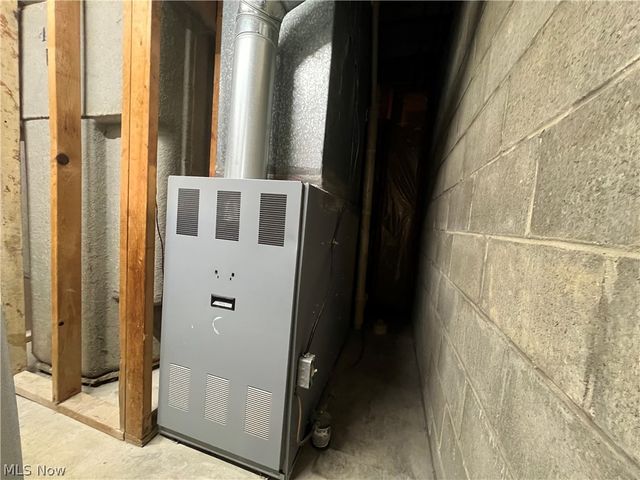 3965 Old Coopermill Road, Zanesville, OH 43701