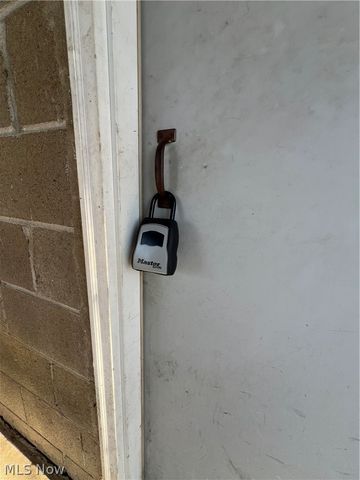 3965 Old Coopermill Road, Zanesville, OH 43701