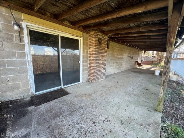 3965 Old Coopermill Road, Zanesville, OH 43701