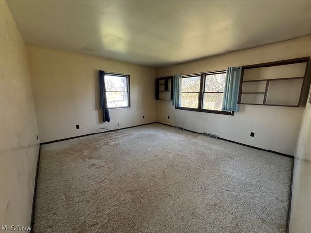 3965 Old Coopermill Road, Zanesville, OH 43701