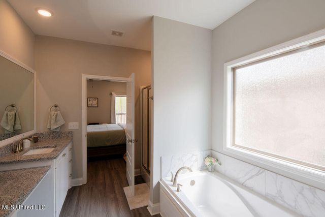 127 Serenity Lane, Pearl, MS 39208