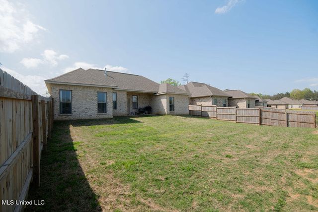 127 Serenity Lane, Pearl, MS 39208