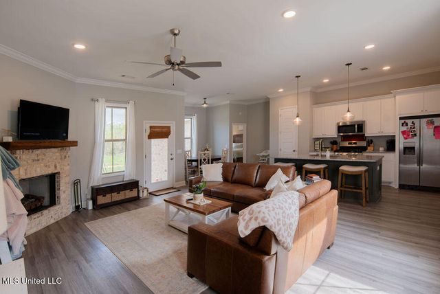 127 Serenity Lane, Pearl, MS 39208