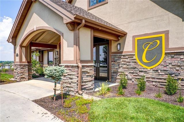 806 Glenn Circle, Raymore, MO 64083