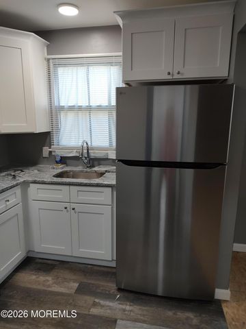 12C Easton Drive, Whiting, NJ 08759