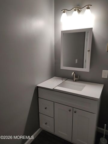 12C Easton Drive, Whiting, NJ 08759