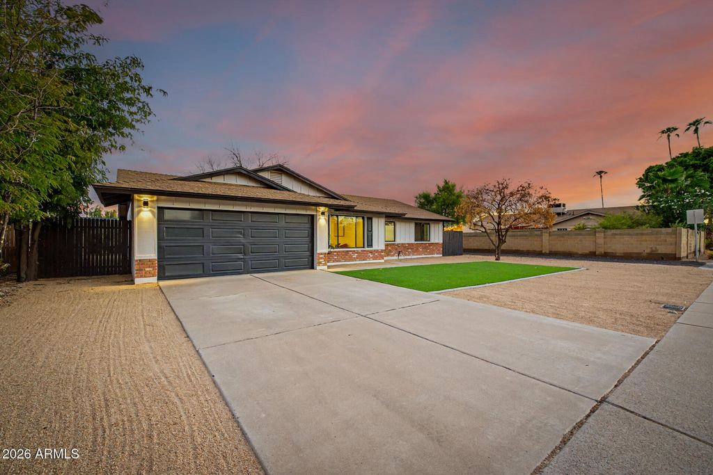 1917 E CORNELL Drive, Tempe, AZ 85283 — photo 4