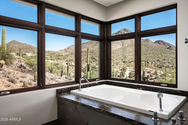 10801 E Happy Valley Road 120, Scottsdale, AZ 85255