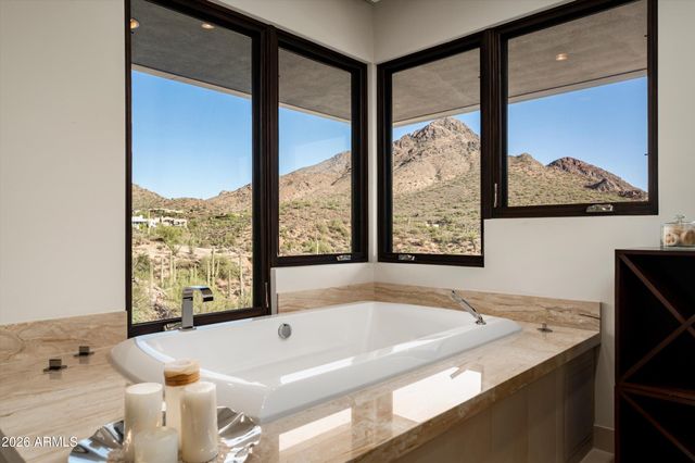 10801 E Happy Valley Road 120, Scottsdale, AZ 85255