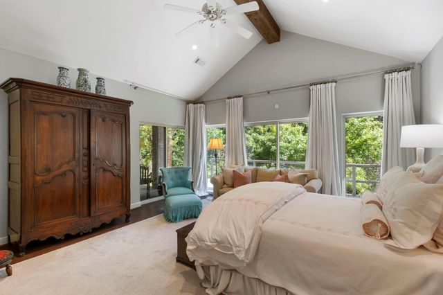 9598 Longmont Drive, Houston, TX 77063