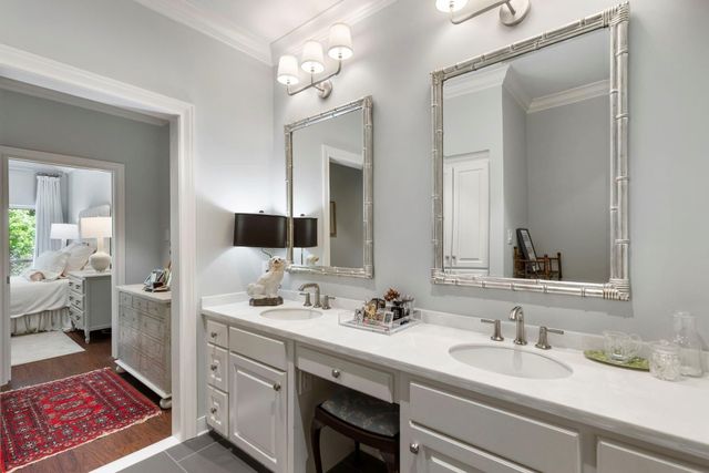 9598 Longmont Drive, Houston, TX 77063