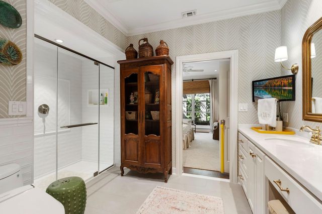 9598 Longmont Drive, Houston, TX 77063