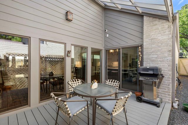 9598 Longmont Drive, Houston, TX 77063