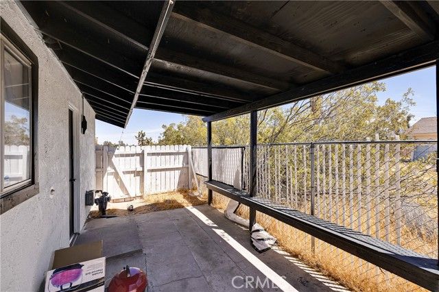 7100 Cholla Avenue, Yucca Valley, CA 92284