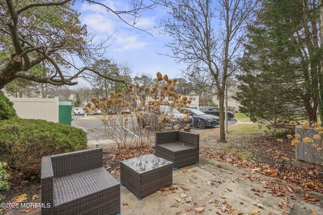 402 Daisy Court, Jackson, NJ 08527