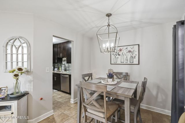 402 Daisy Court, Jackson, NJ 08527