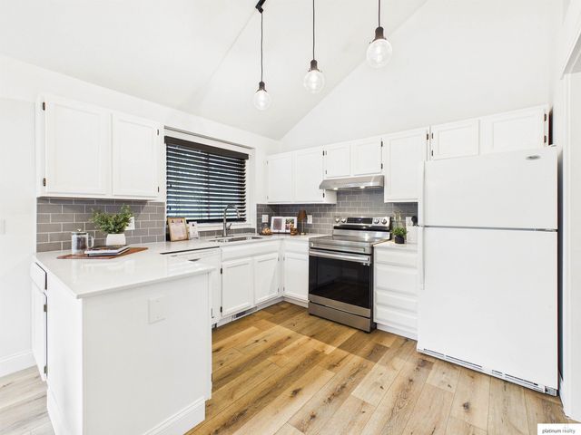 8173 Tucker Street, Omaha, NE 68122