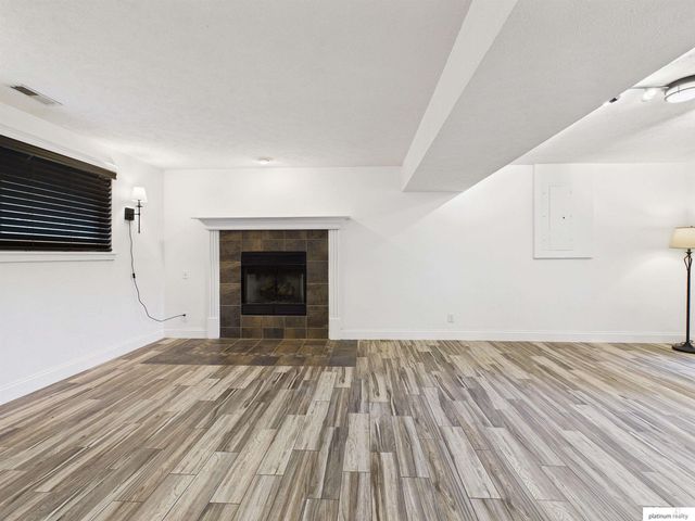 8173 Tucker Street, Omaha, NE 68122