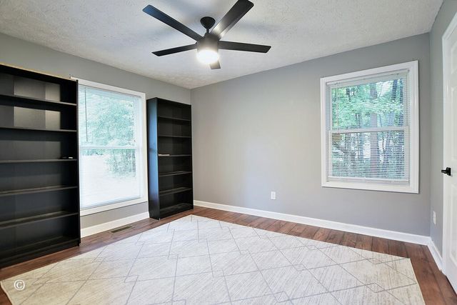 560 Lee Road 0246, Salem, AL 36874