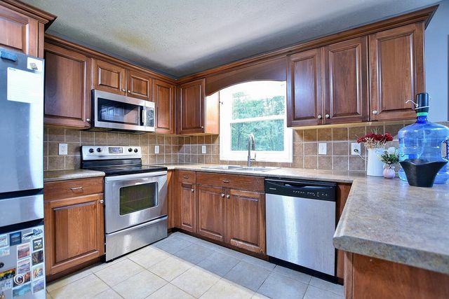 560 Lee Road 0246, Salem, AL 36874