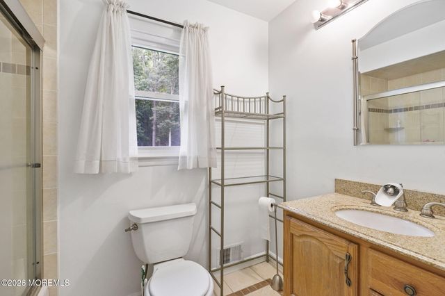 40 Eaglenest Road, Freehold, NJ 07728