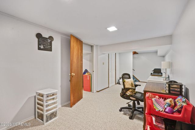 40 Eaglenest Road, Freehold, NJ 07728