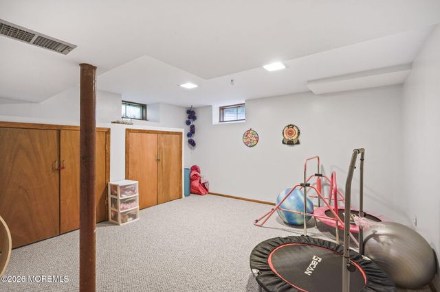 40 Eaglenest Road, Freehold, NJ 07728