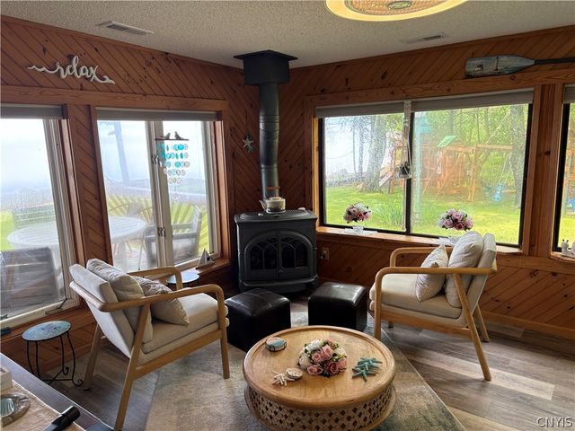 100 Lock Haven Beach Road, Scriba, NY 13126