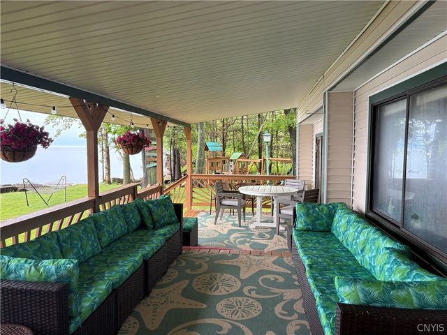100 Lock Haven Beach Road, Scriba, NY 13126