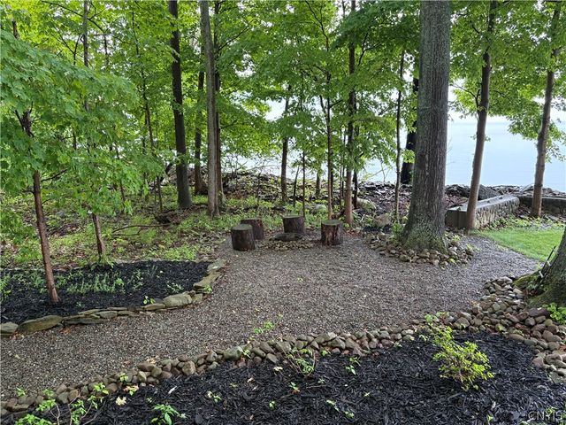 100 Lock Haven Beach Road, Scriba, NY 13126