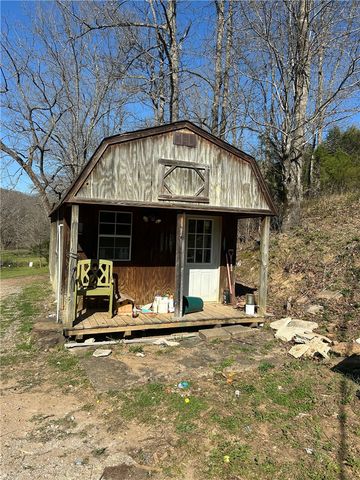 17180 Winn Creek Road, Winslow, AR 72959