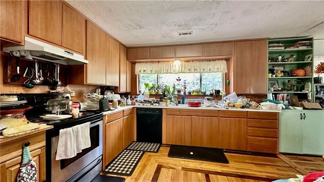 17180 Winn Creek Road, Winslow, AR 72959