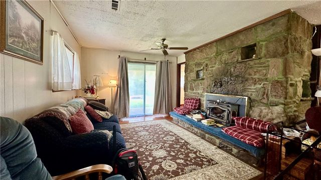 17180 Winn Creek Road, Winslow, AR 72959