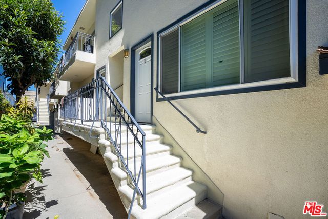 12731 Mitchell Avenue, Los Angeles, CA 90066
