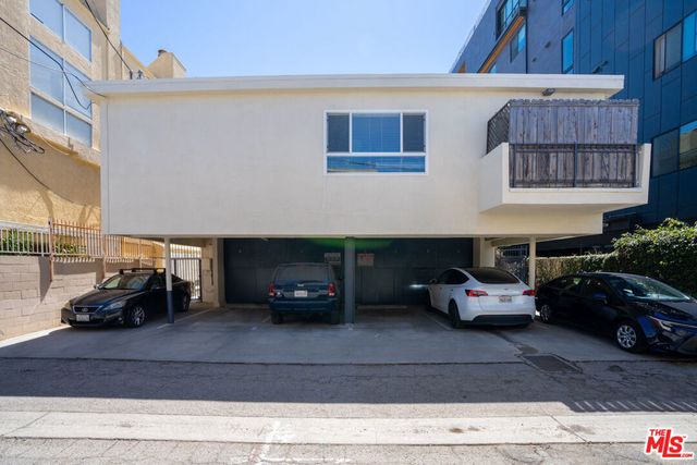 12731 Mitchell Avenue, Los Angeles, CA 90066