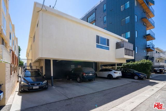 12731 Mitchell Avenue, Los Angeles, CA 90066