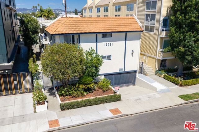 12731 Mitchell Avenue, Los Angeles, CA 90066