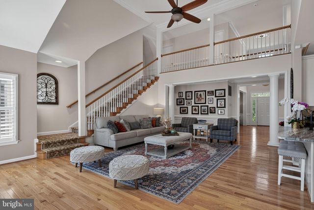 8825 STOLEN MOMENTS TER, Fairfax, VA 22031