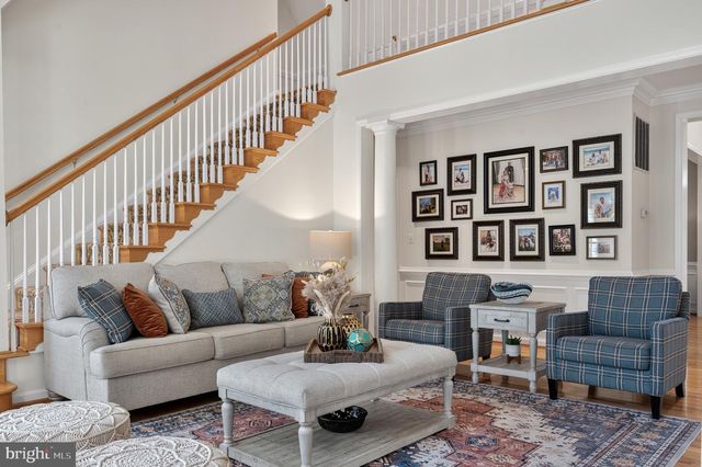 8825 STOLEN MOMENTS TER, Fairfax, VA 22031