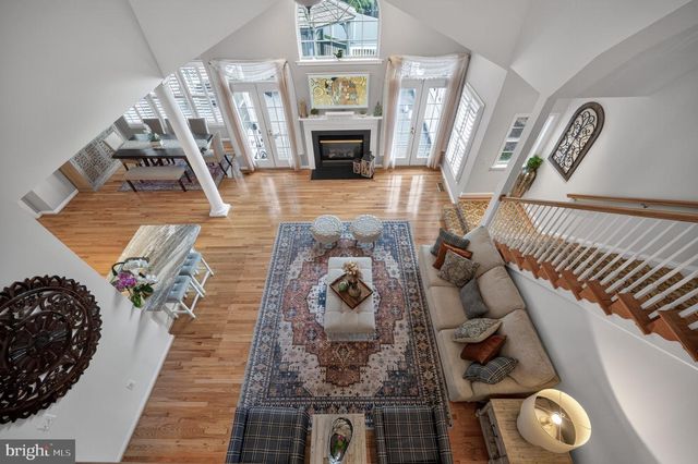 8825 STOLEN MOMENTS TER, Fairfax, VA 22031