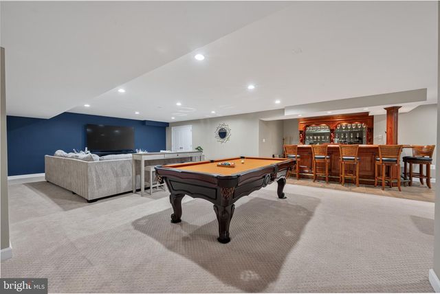 8825 STOLEN MOMENTS TER, Fairfax, VA 22031