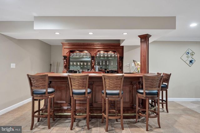 8825 STOLEN MOMENTS TER, Fairfax, VA 22031