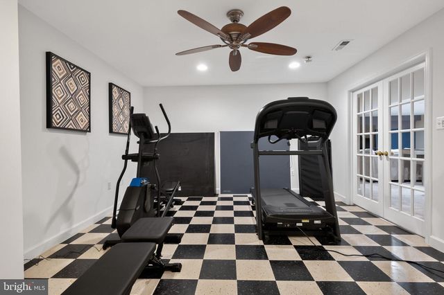 8825 STOLEN MOMENTS TER, Fairfax, VA 22031