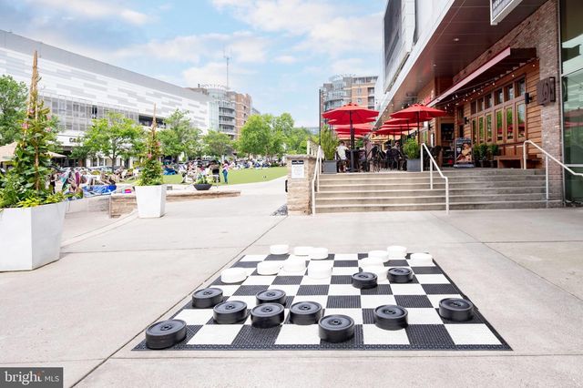 8825 STOLEN MOMENTS TER, Fairfax, VA 22031