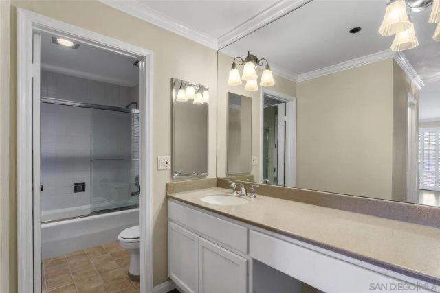 2130 Vallecitos 246, La Jolla, CA 92037