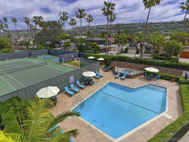 2130 Vallecitos 246, La Jolla, CA 92037