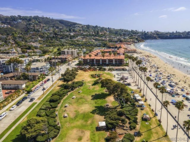 2130 Vallecitos 246, La Jolla, CA 92037