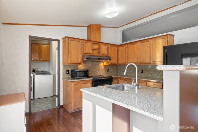 410 Parkwood Boulevard, Sequim, WA 98382