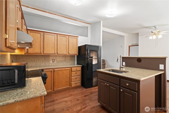 410 Parkwood Boulevard, Sequim, WA 98382