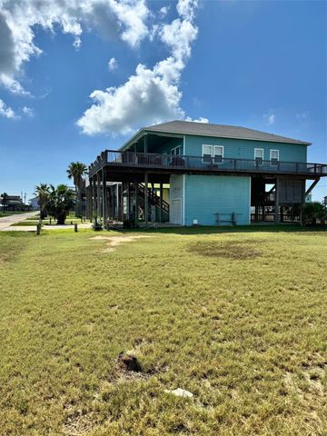 13235 Jolly Roger Drive, Freeport, TX 77541